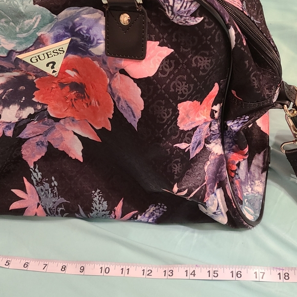 Duffel bag - Picture 2 of 5